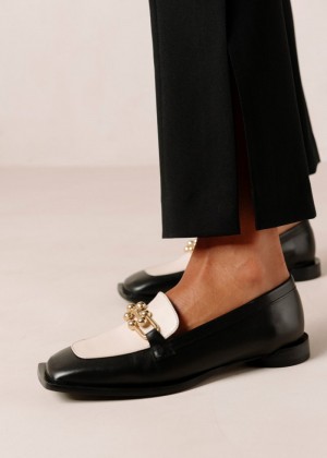 Women's Alohas Spotlight Leather Embellished Loafers Loafers Black / White NZ | M9S-2388