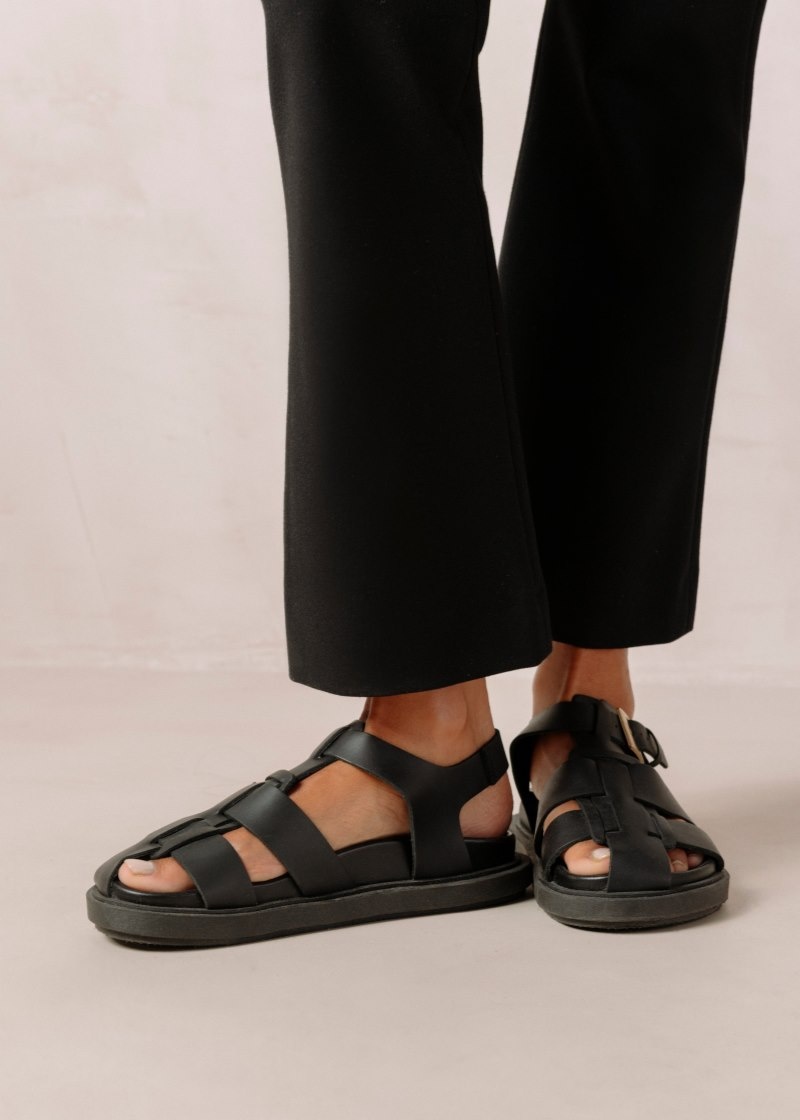 Women's Alohas Backbone Leather Fisherman Sandals Sandals Black NZ | H5Z-7579