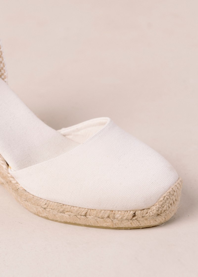 Women's Alohas Clara by Day Canvas Espadrille Wedges Espadrilles White NZ | Y3J-9800