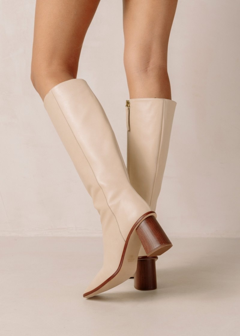 Women's Alohas East Leather Knee-high Boots With Block Heel Knee High Boots Cream NZ | I8E-9041