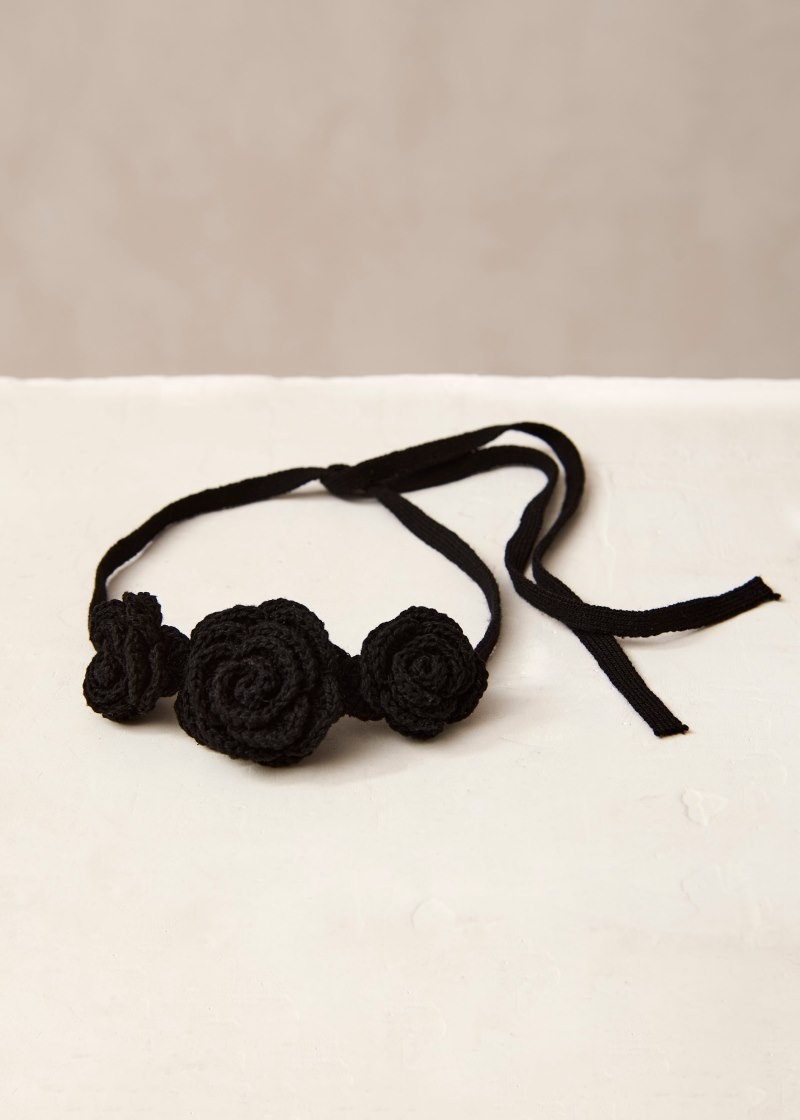 Women's Alohas Fleur Cotton Crochet Chocker Necklaces Black NZ | S0I-4591