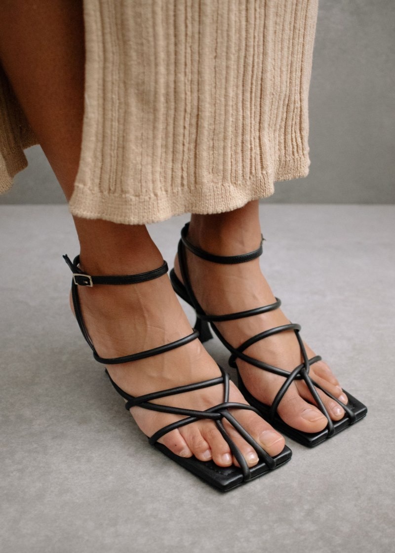 Women's Alohas Ginza Square Toe Kitten Heel Sandals Sandals Black NZ | U7V-9238