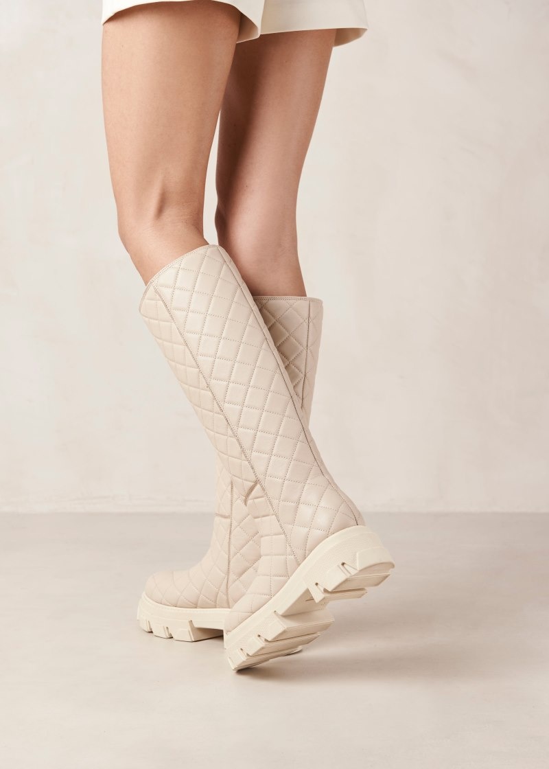 Women's Alohas Katiuska Quilted Leather Knee-high Boots With Platform Soles Knee High Boots White NZ | M9M-8948