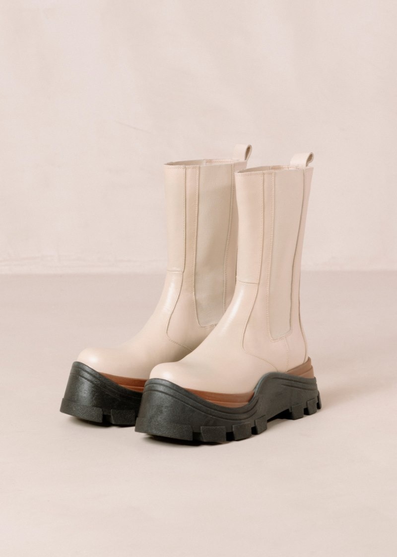 Women's Alohas Phoenix Nutty Leather Mid-calf Boots With Contrast Soles Chelsea Boots Cream NZ | T3E-6963