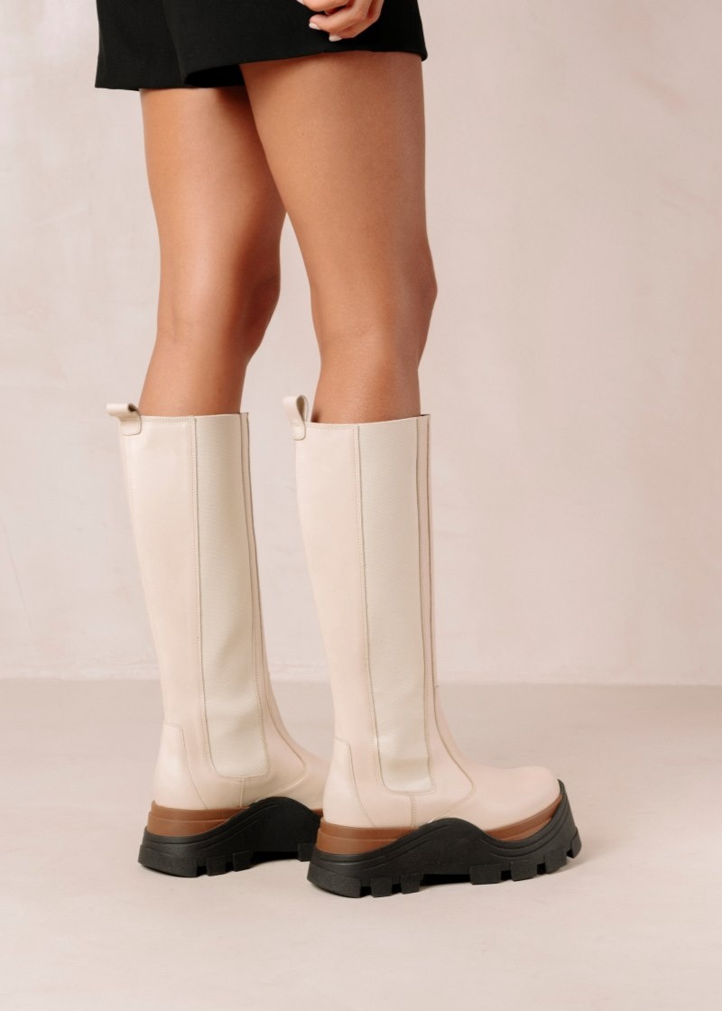 Women's Alohas Roxie Nutty Leather Knee-high Boots With Contrast Soles Chelsea Boots Cream NZ | O1X-4770