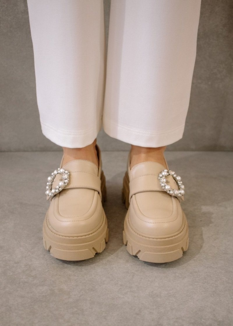 Women's Alohas Trailblazer Crystal Leather Chunky Loafers With Crystal Buckle Loafers Beige NZ | W3I-8221