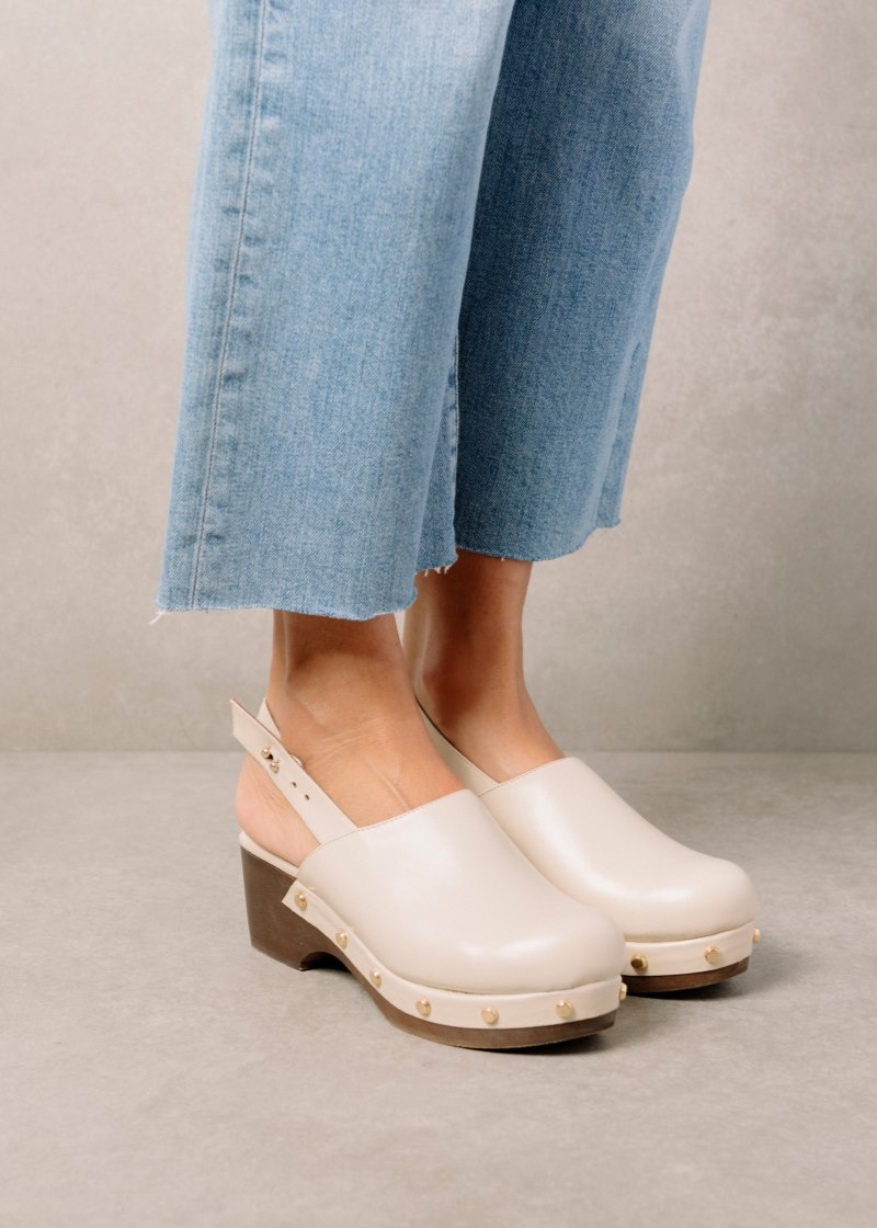 Women's Alohas Vinyl Leather Clogs With Wooden Heel Heels White NZ | J1F-5584